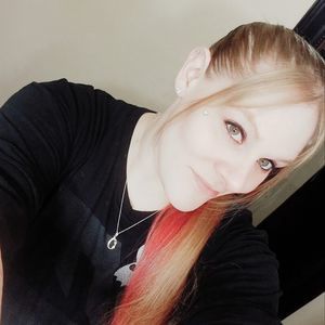 Meet your Posher, Lindsey